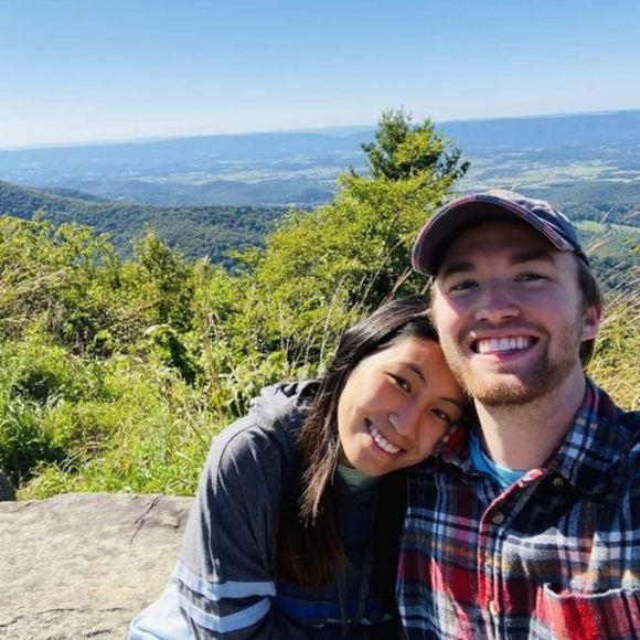 Meet your Posher, Elena - Picture 1 of 1